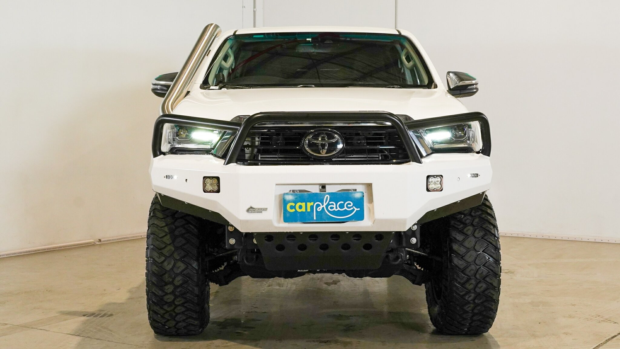 Toyota Hilux image 3