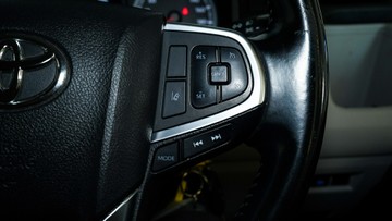https://vehicle-cdn.autoleague.cloud/34110_1208988_15.jpg