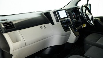 https://vehicle-cdn.autoleague.cloud/34110_1208988_23.jpg