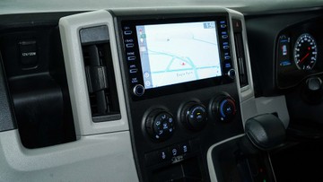 https://vehicle-cdn.autoleague.cloud/34110_1208988_24.jpg