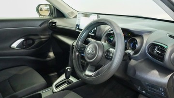 https://vehicle-cdn.autoleague.cloud/34110_1208998_15.jpg