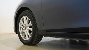 https://vehicle-cdn.autoleague.cloud/34110_1209000_5.jpg
