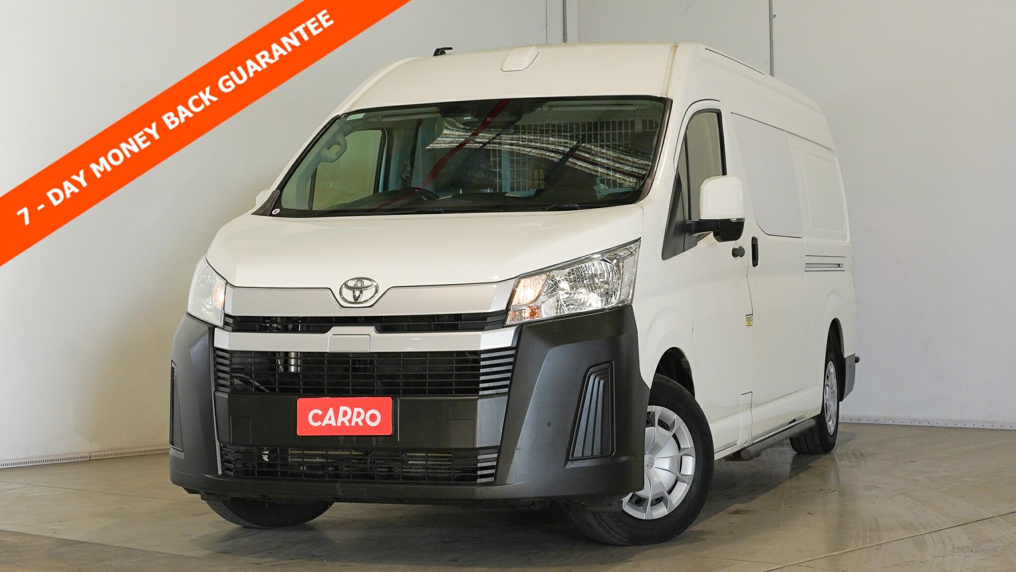Toyota Hiace image 1