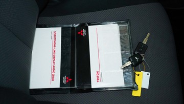 https://vehicle-cdn.autoleague.cloud/34110_1209006_12.jpg