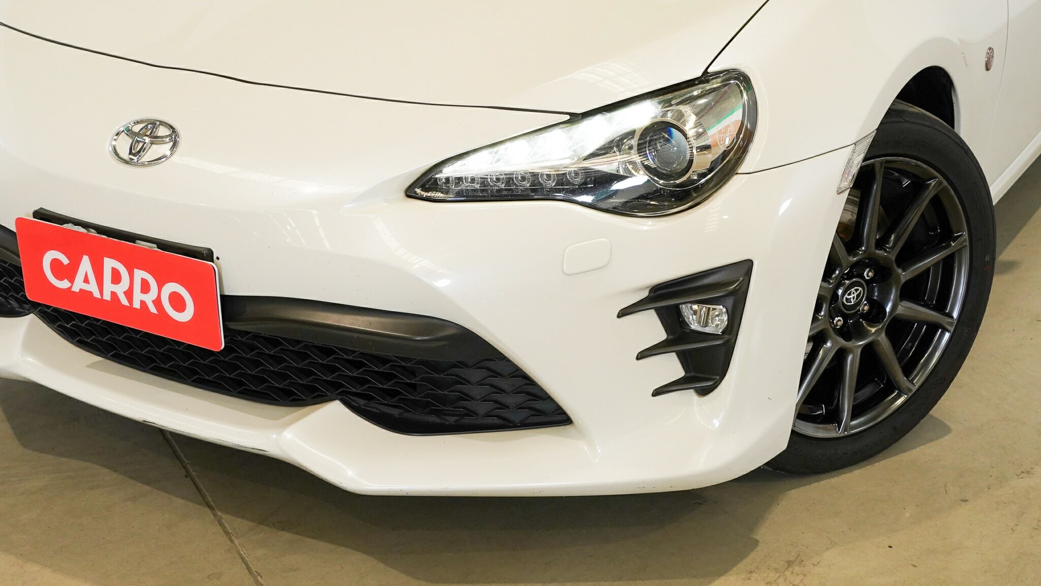 Toyota 86 image 2