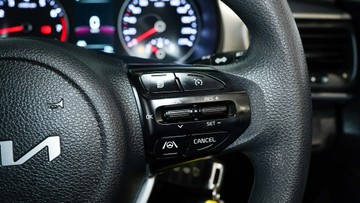https://vehicle-cdn.autoleague.cloud/34110_1209011_13.jpg