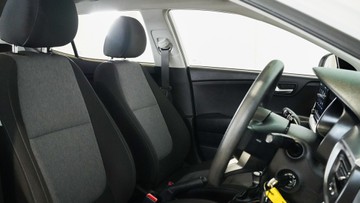 https://vehicle-cdn.autoleague.cloud/34110_1209011_21.jpg