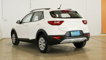 https://vehicle-cdn.autoleague.cloud/34110_1209011_6.jpg