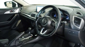 https://vehicle-cdn.autoleague.cloud/34110_1209012_15.jpg