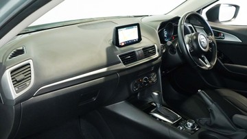 https://vehicle-cdn.autoleague.cloud/34110_1209012_23.jpg