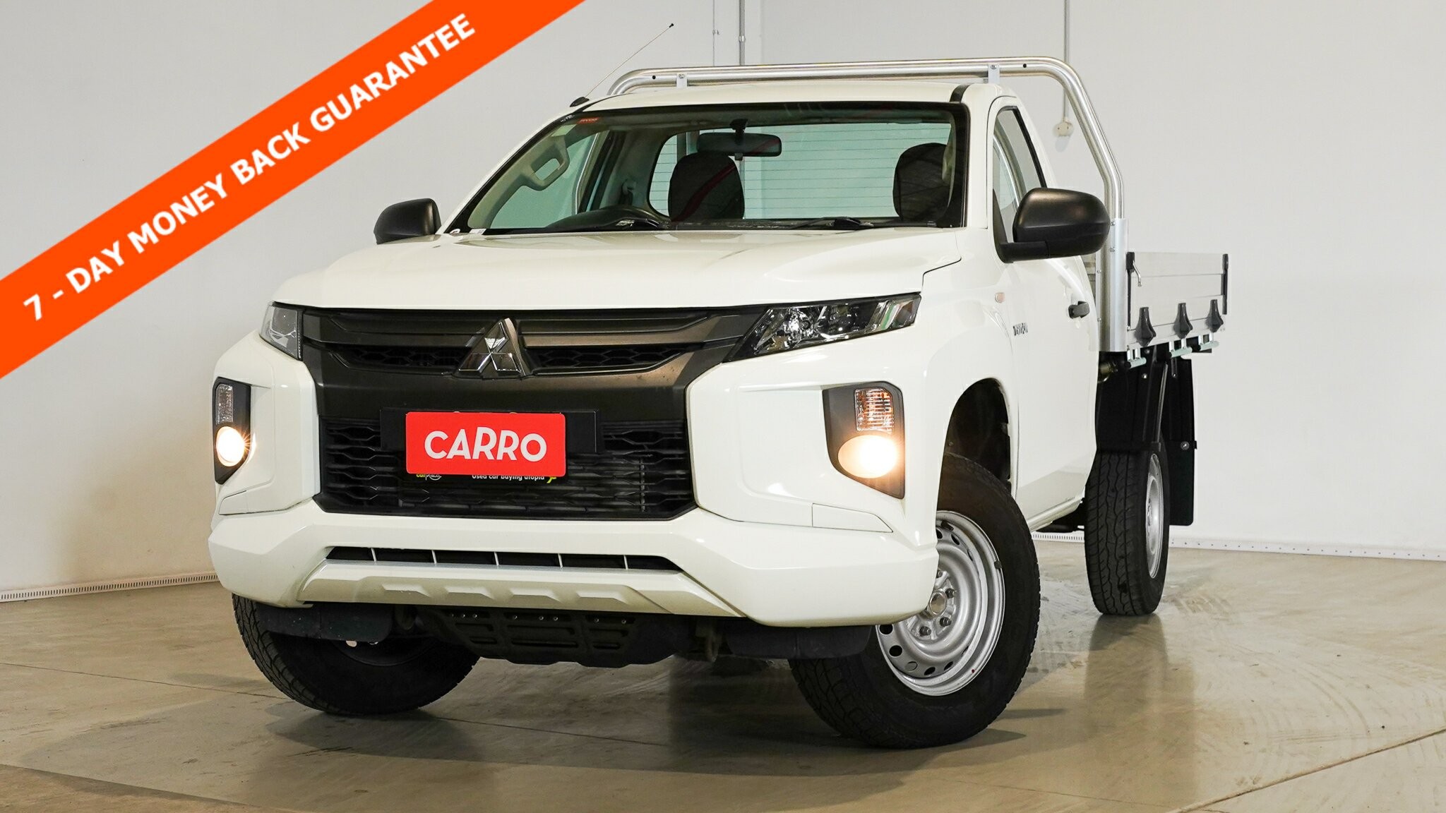 Mitsubishi Triton image 1