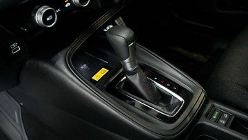 https://vehicle-cdn.autoleague.cloud/34110_1209026_22.jpg