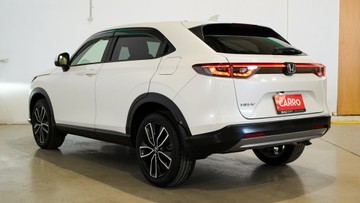 https://vehicle-cdn.autoleague.cloud/34110_1209026_5.jpg