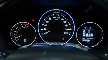 https://vehicle-cdn.autoleague.cloud/34110_1209028_16.jpg