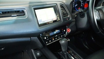 https://vehicle-cdn.autoleague.cloud/34110_1209028_19.jpg