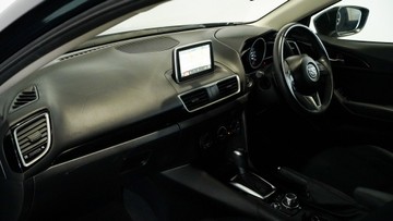 https://vehicle-cdn.autoleague.cloud/34110_1209043_24.jpg