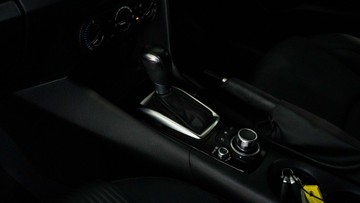 https://vehicle-cdn.autoleague.cloud/34110_1209043_25.jpg