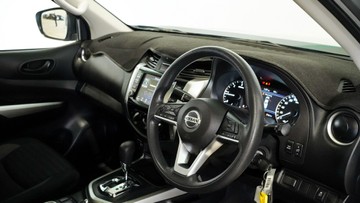 https://vehicle-cdn.autoleague.cloud/34110_1209050_15.jpg
