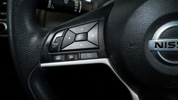 https://vehicle-cdn.autoleague.cloud/34110_1209050_18.jpg