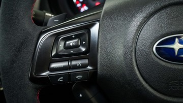 https://vehicle-cdn.autoleague.cloud/34110_1209052_18.jpg