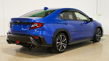 https://vehicle-cdn.autoleague.cloud/34110_1209055_8.jpg