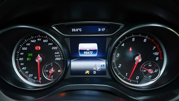https://vehicle-cdn.autoleague.cloud/34110_1209057_17.jpg