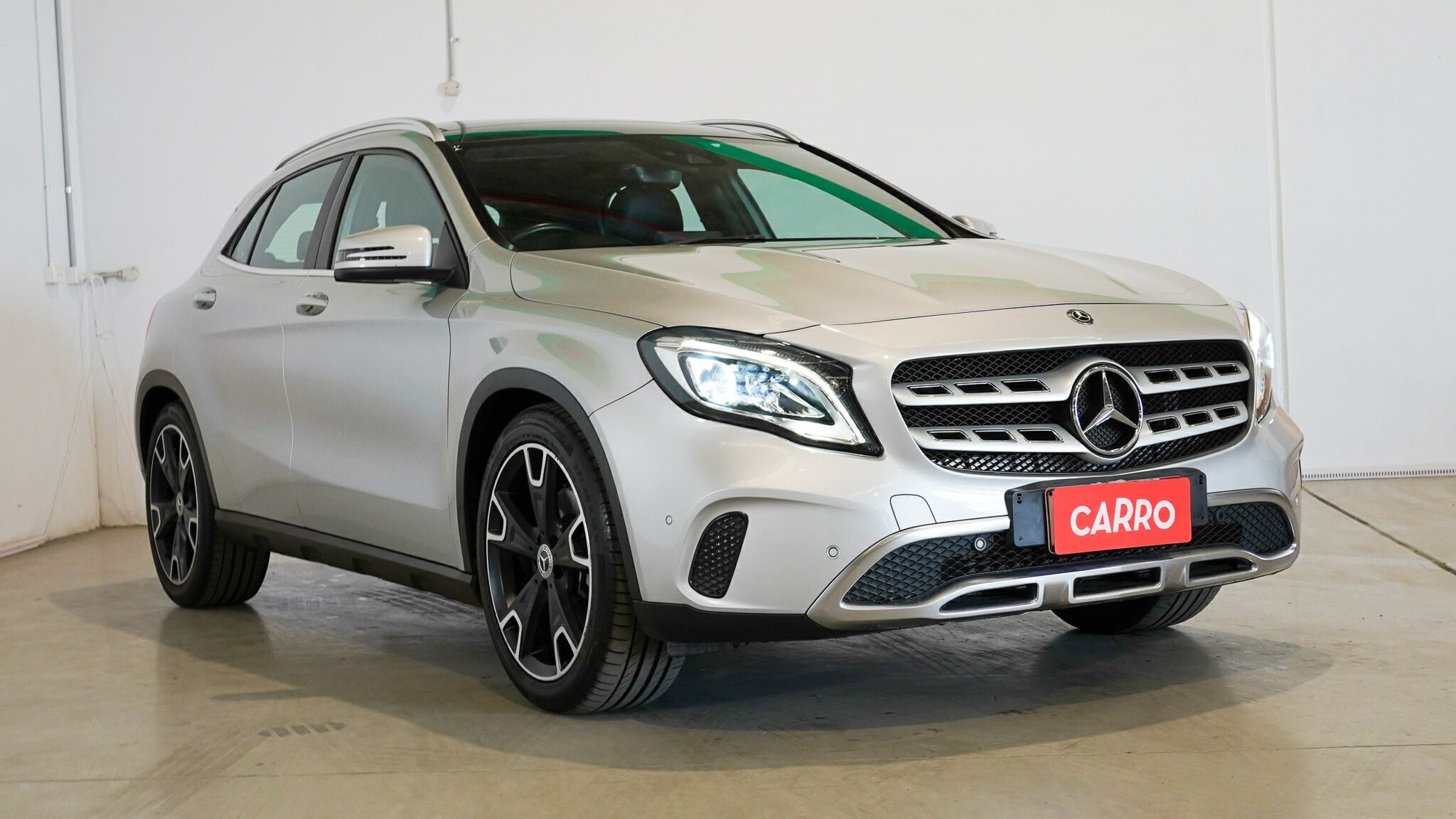 Mercedes Benz Gla-class image 4