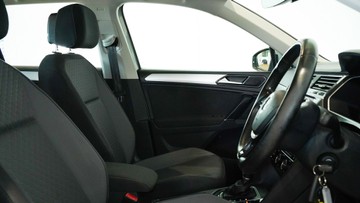 https://vehicle-cdn.autoleague.cloud/34110_1209064_14.jpg