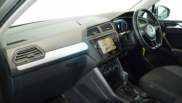 https://vehicle-cdn.autoleague.cloud/34110_1209064_22.jpg