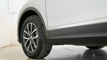 https://vehicle-cdn.autoleague.cloud/34110_1209064_5.jpg
