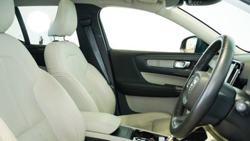 https://vehicle-cdn.autoleague.cloud/34110_1209069_14.jpg