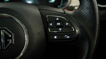 https://vehicle-cdn.autoleague.cloud/34110_1209073_16.jpg
