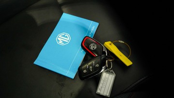 https://vehicle-cdn.autoleague.cloud/34110_1209073_22.jpg