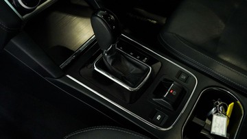 https://vehicle-cdn.autoleague.cloud/34110_1209085_25.jpg