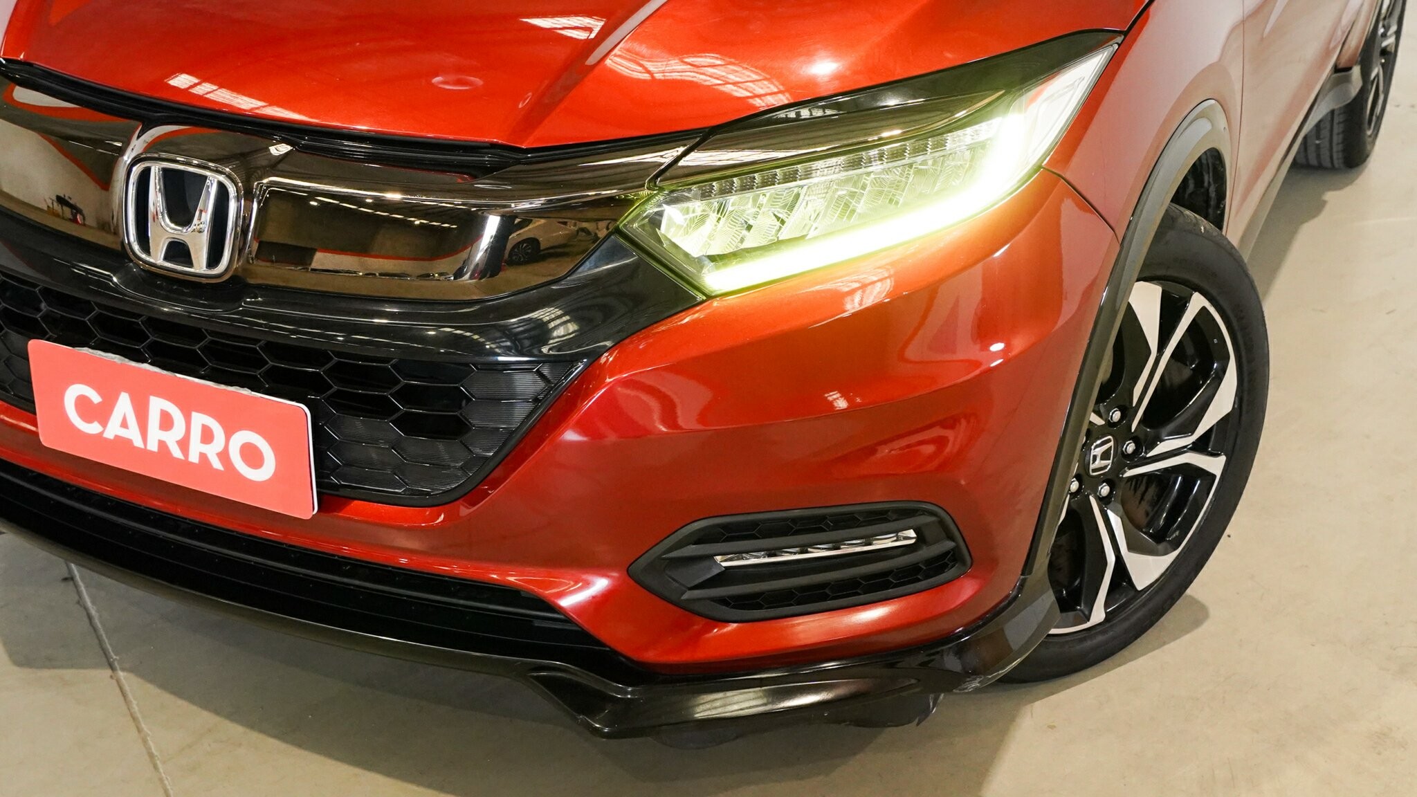 Honda Hr-v image 2