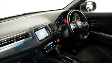 https://vehicle-cdn.autoleague.cloud/34110_1209089_24.jpg