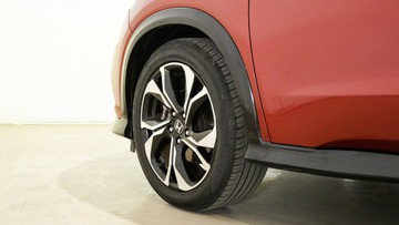 https://vehicle-cdn.autoleague.cloud/34110_1209089_5.jpg