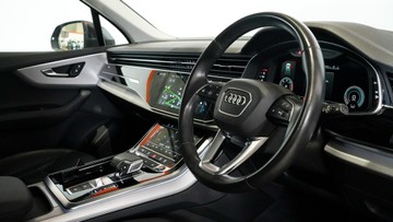 https://vehicle-cdn.autoleague.cloud/34110_1209092_14.jpg