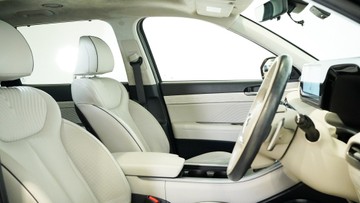 https://vehicle-cdn.autoleague.cloud/34110_1209101_14.jpg
