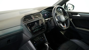 https://vehicle-cdn.autoleague.cloud/34110_1209116_22.jpg