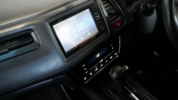 https://vehicle-cdn.autoleague.cloud/34110_1209117_23.jpg