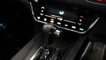 https://vehicle-cdn.autoleague.cloud/34110_1209117_25.jpg