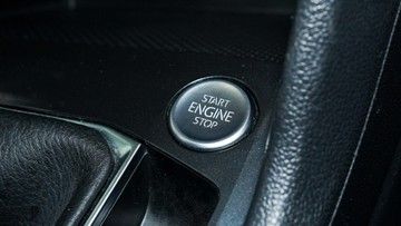 https://vehicle-cdn.autoleague.cloud/34110_1209120_14.jpg