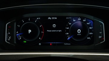 https://vehicle-cdn.autoleague.cloud/34110_1209120_19.jpg