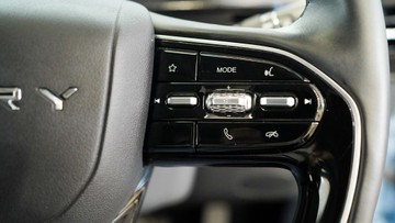 https://vehicle-cdn.autoleague.cloud/34110_1209126_16.jpg