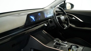 https://vehicle-cdn.autoleague.cloud/34110_1209126_17.jpg