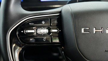 https://vehicle-cdn.autoleague.cloud/34110_1209126_19.jpg