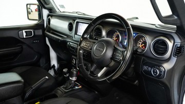 https://vehicle-cdn.autoleague.cloud/34110_1209128_12.jpg