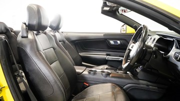 https://vehicle-cdn.autoleague.cloud/34110_1209133_18.jpg