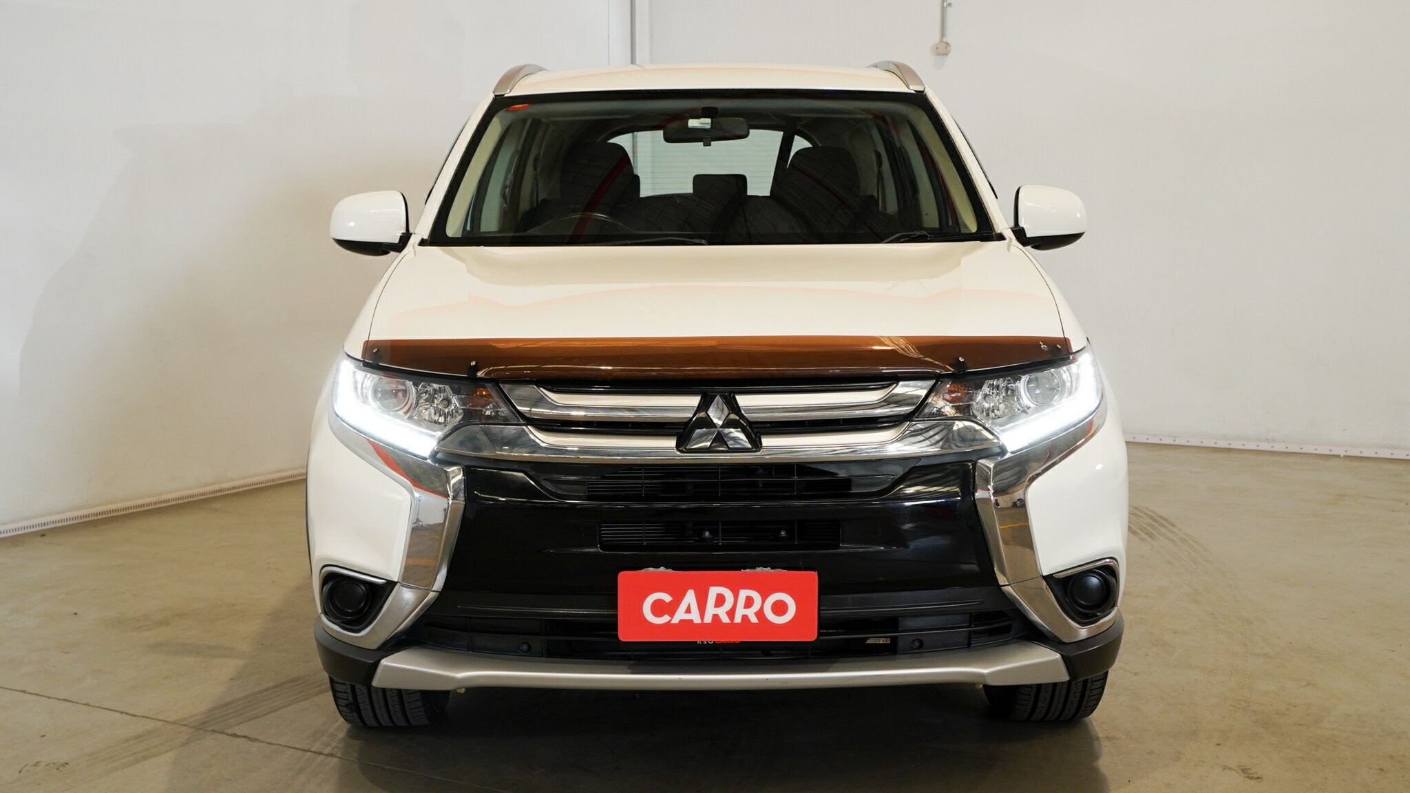 Mitsubishi Outlander image 3